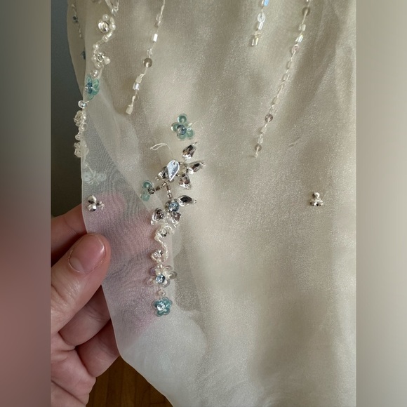 Cream Aline prom or wedding dress - Picture 11 of 16